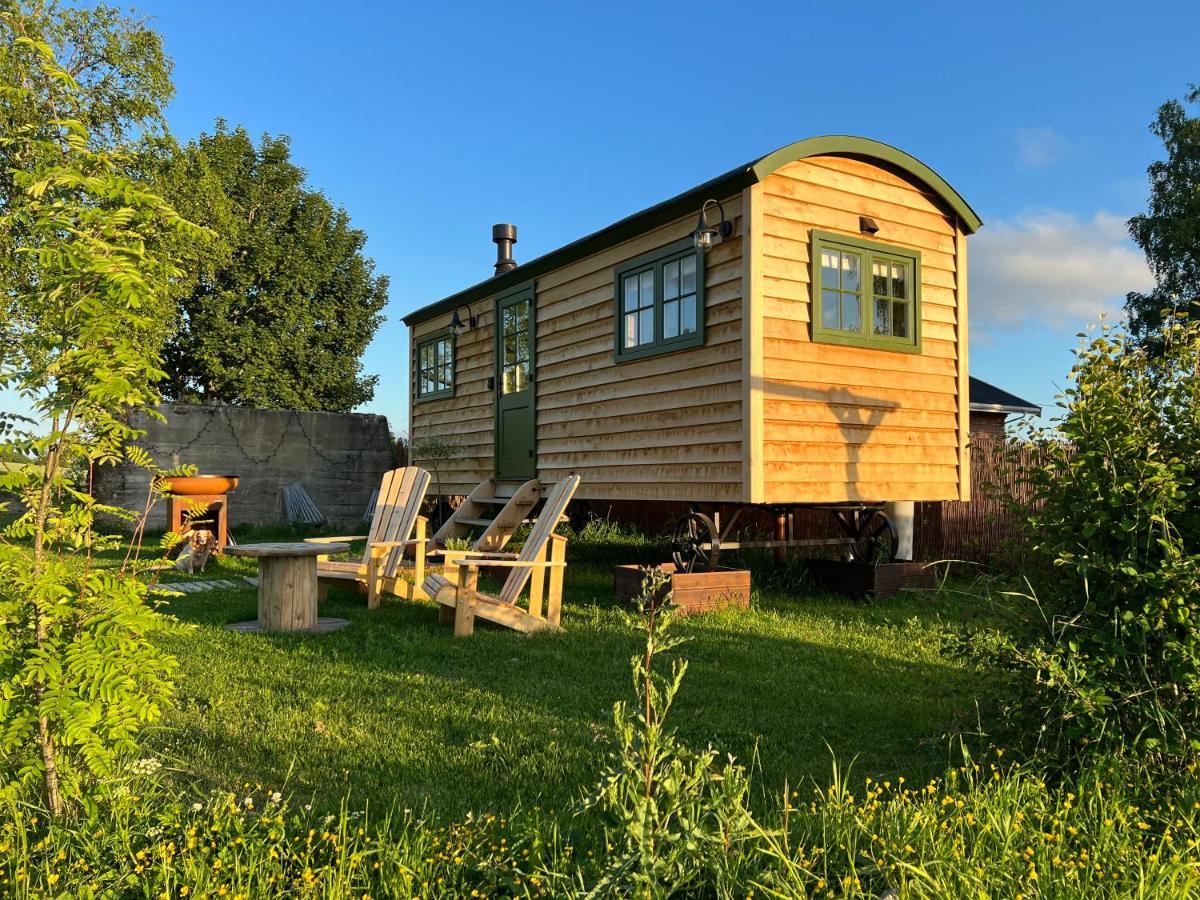 Wonderinn Riverside Årnes Exterior photo